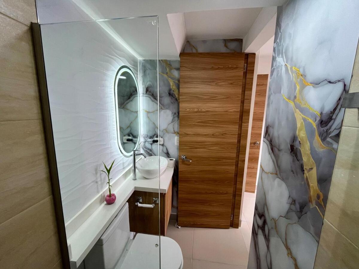 Apto Luxury 7 Minutos A Pie De La Playa * Cartagena